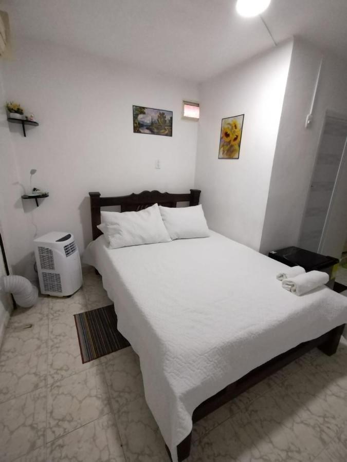 Habitacion Cerca De La Universidad Del Sinu Cartagena Eksteriør billede
